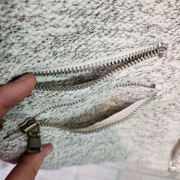 Lou & Grey Womens Micro Woven Shaket Cream + Gold Size M - Picture 8 of 12